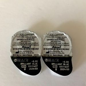 BRILLIANT BLUE CONTACT